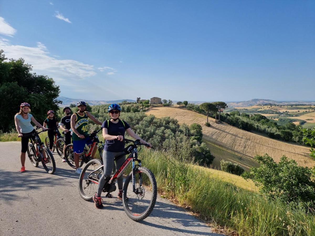 Agriturismo Essentia Dimora Rurale Larino Екстериор снимка