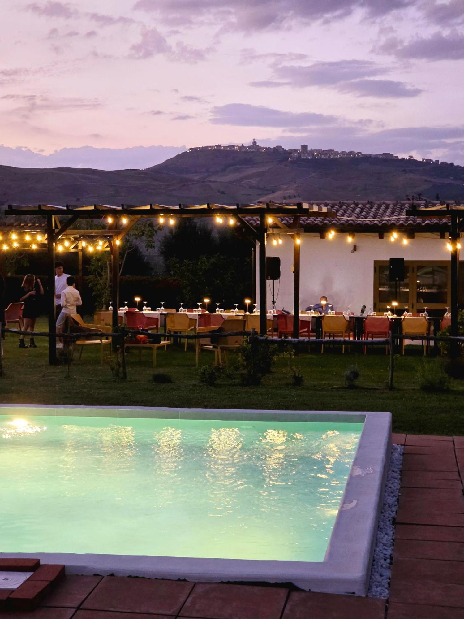 Agriturismo Essentia Dimora Rurale Larino Екстериор снимка